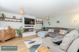 Living Room- click for photo gallery